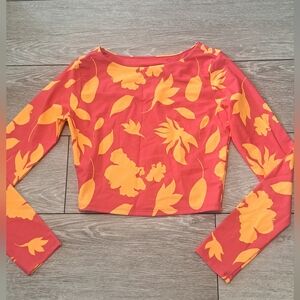 Brand New Women's George Rashguard Floral Long Sleeve Swim Top With A Back Cut